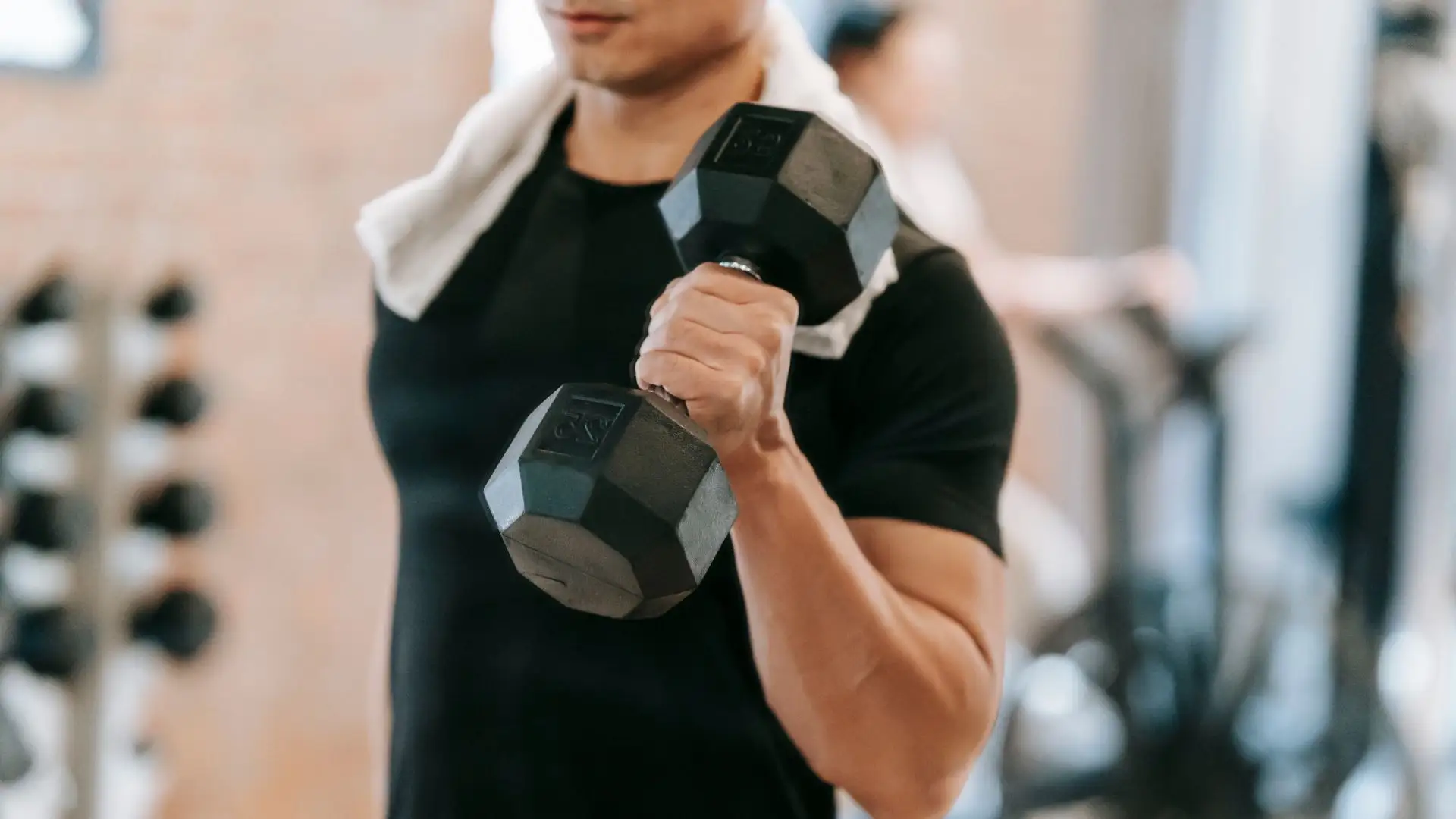 Should You Work Out When Sore? 3 Ways to Tell If You Need Rest